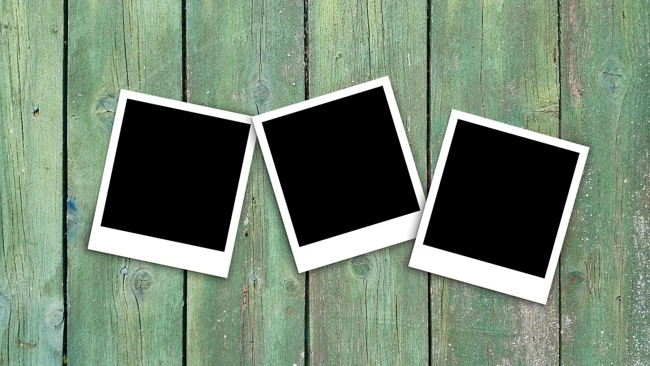 11 måder at rette skæve billeder op uden at bore nye huller