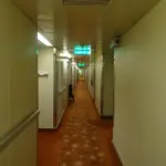 9 gode placeringer af spejle i smalle gange