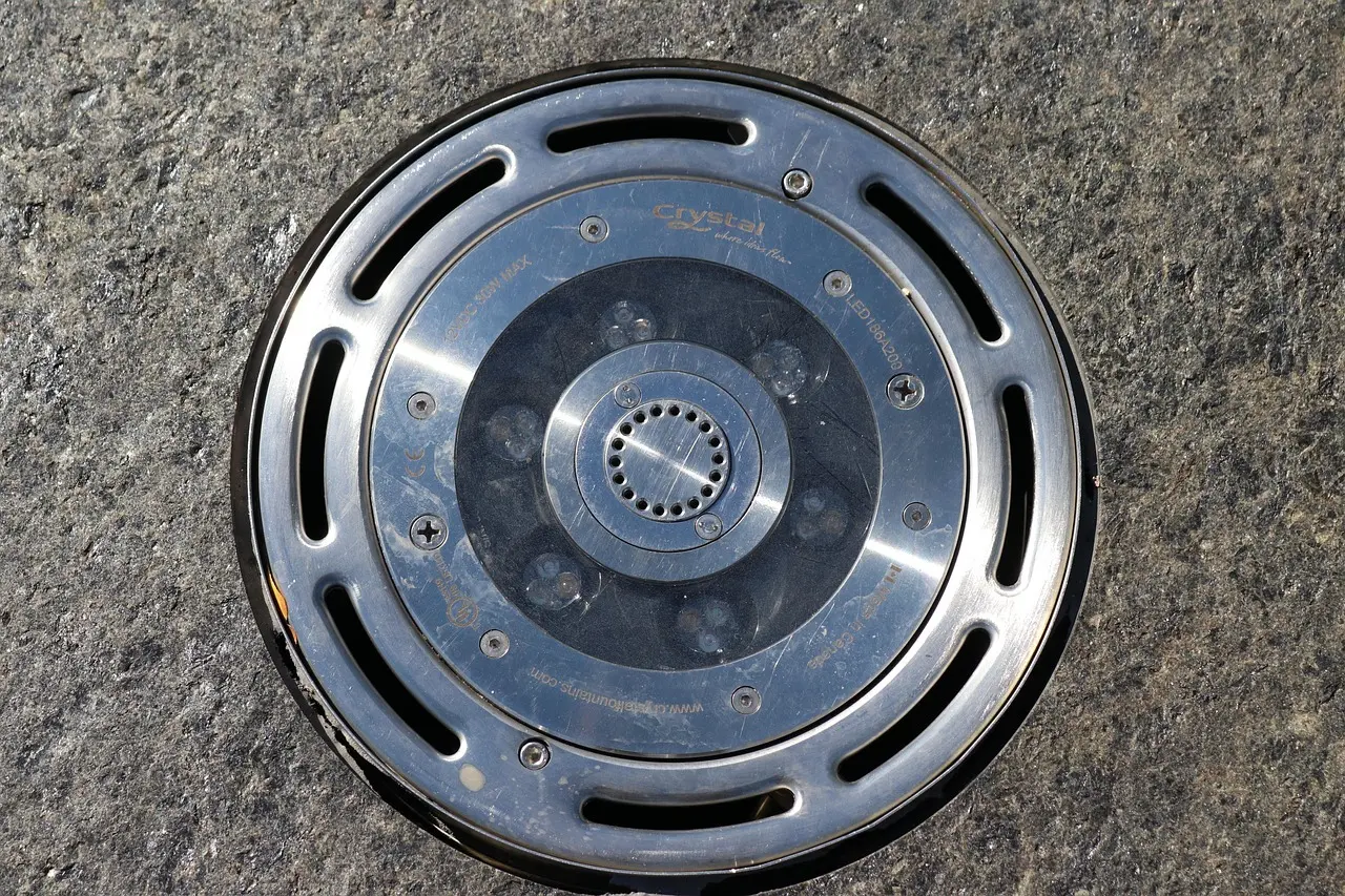 Hvilken dysevinkel skal du vælge til facaderens med højtryksrenser?