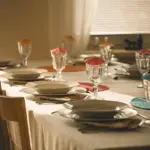 Hvor højt skal en pendel hænge over spisebordet?