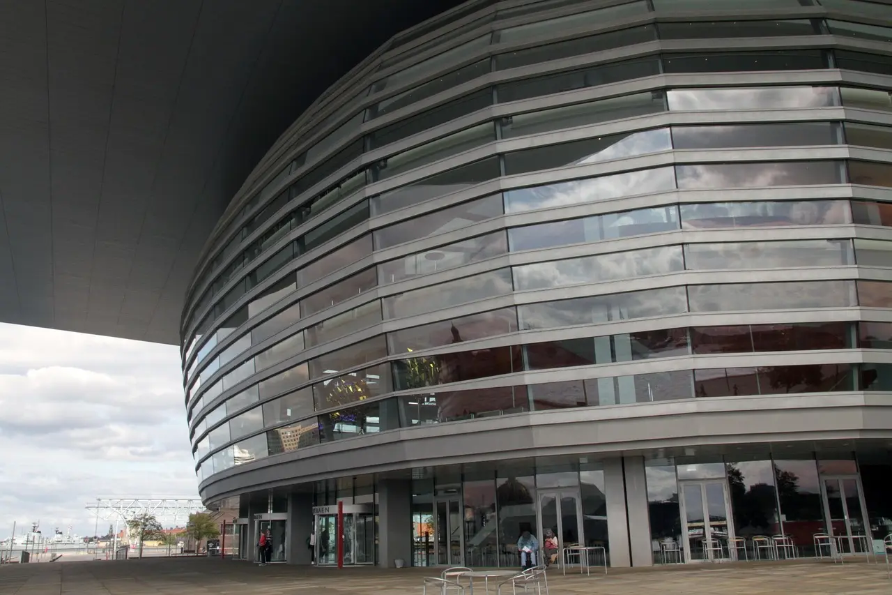 Medvirkende i Karla Og Katrine