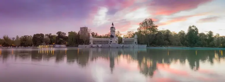 Sådan fjerner du gamle rawlplugs pænt fra murværk